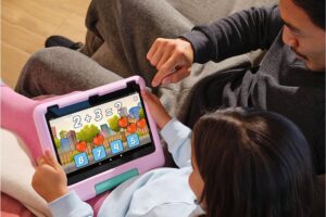 Amazon Fire 10 Kids tablet FEATURE e1728396964977