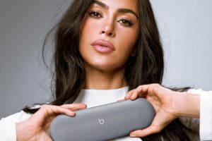 Beats Pill Kim 2